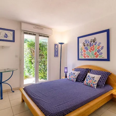 Domaine Valescia Apartment