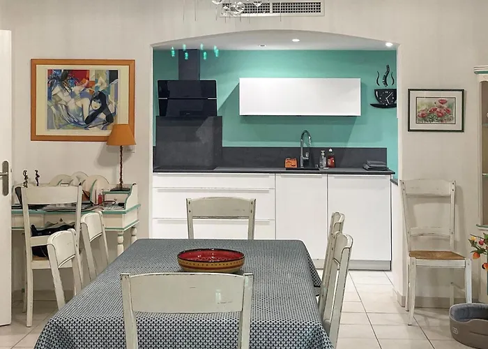 Domaine Valescia Apartment