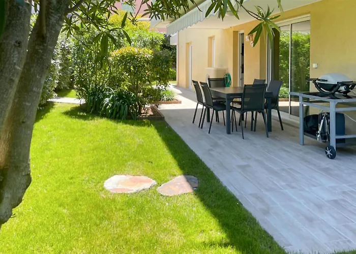 Apartmán Domaine Valescia *