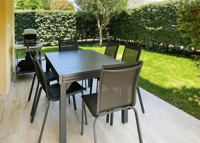 Domaine Valescia Apartment